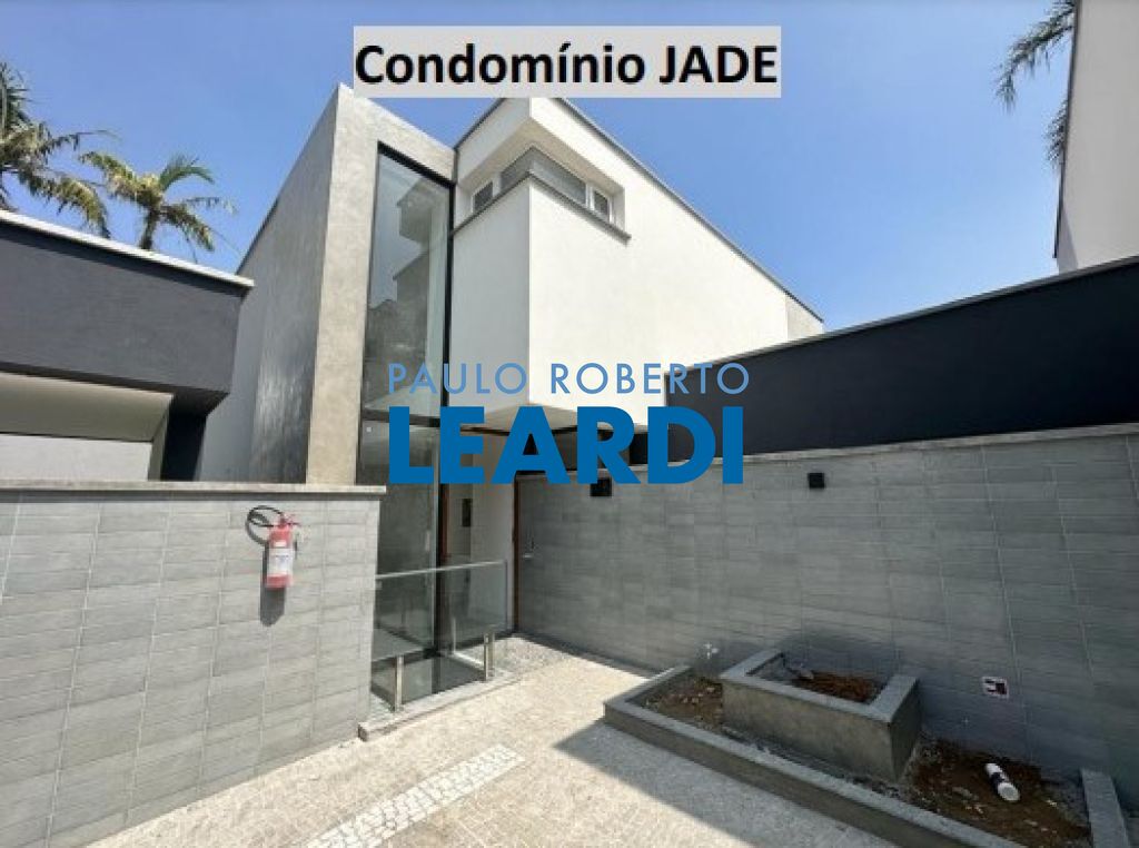 Casa de Condomínio